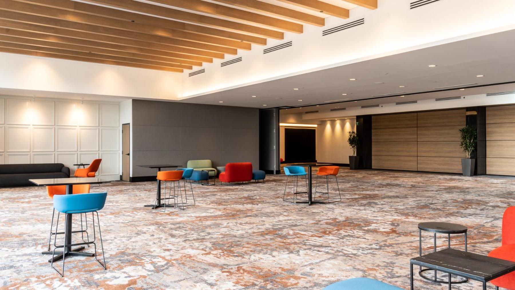 Sheraton Laval Hotel Esterno foto